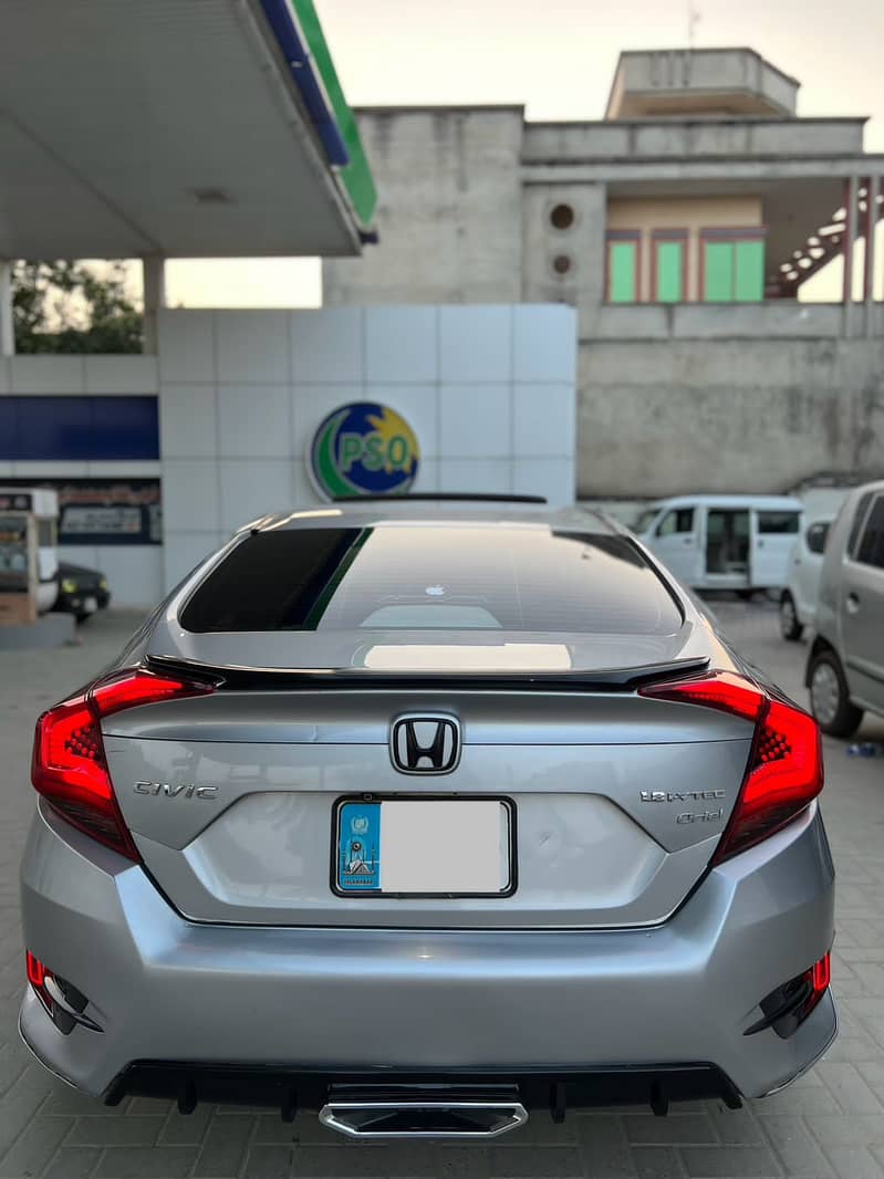 Honda Civic Oriel 2018 prismatic Red meter total genuine 5