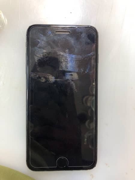 I phone 7 plus 128 gb finger faild battery change pta approved 10-8 1