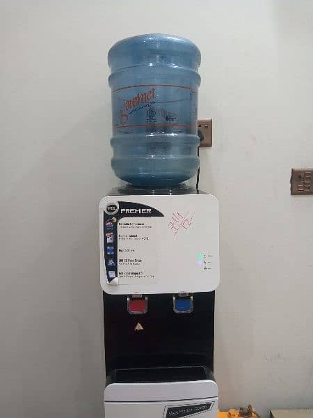 Pel Premier water dispenser with mini refrigerator 0