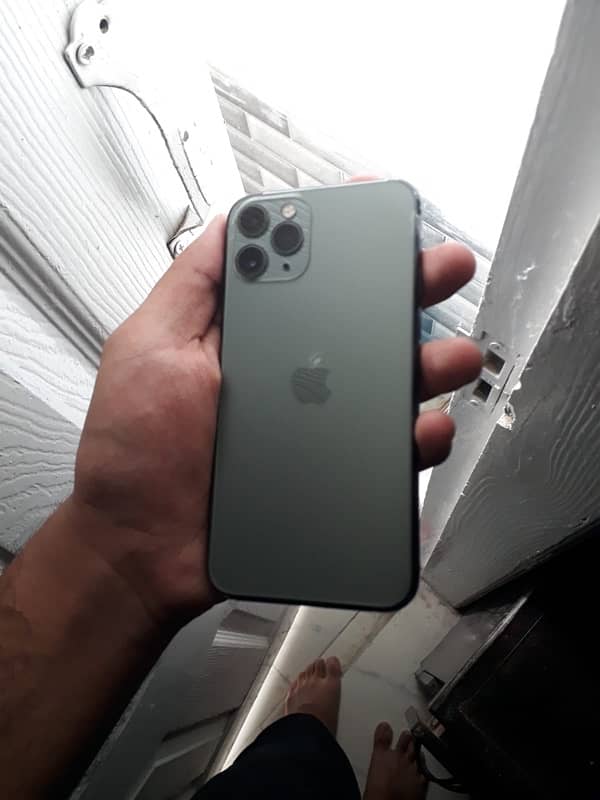 iPhone 11 pro 64gb non pta sim working 2