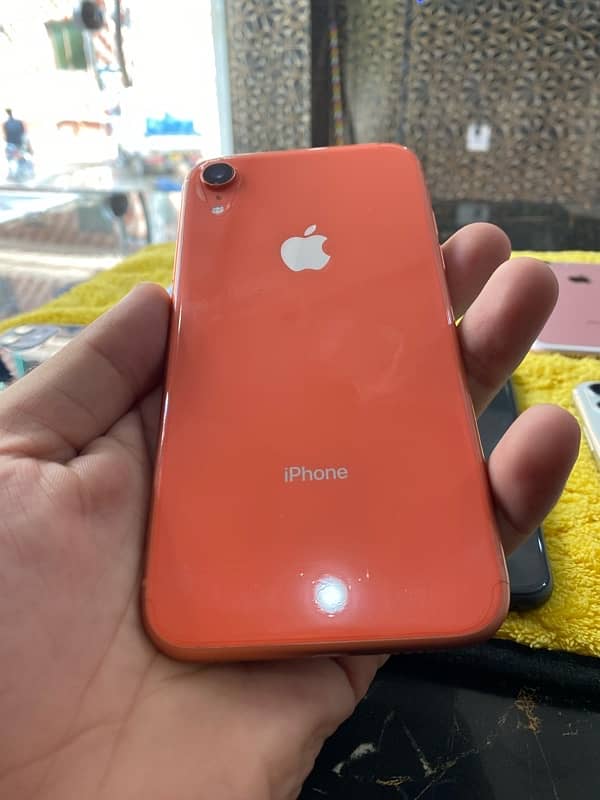 I phone xr non pta 1