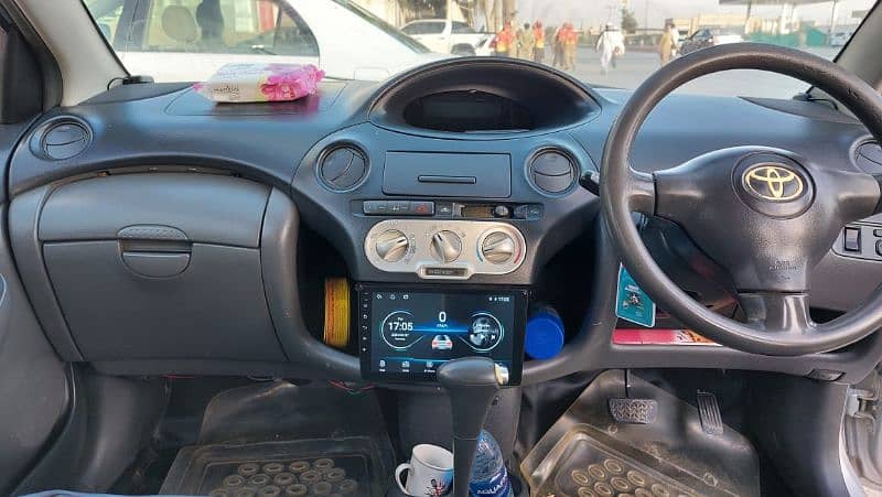 Toyota Vitz FL Package. 2004. . 7