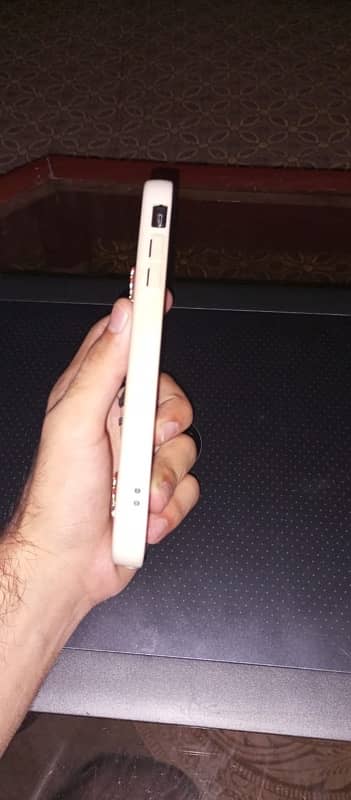 iphone7 plus 128gb pta 03/21/88/74/55/1 1