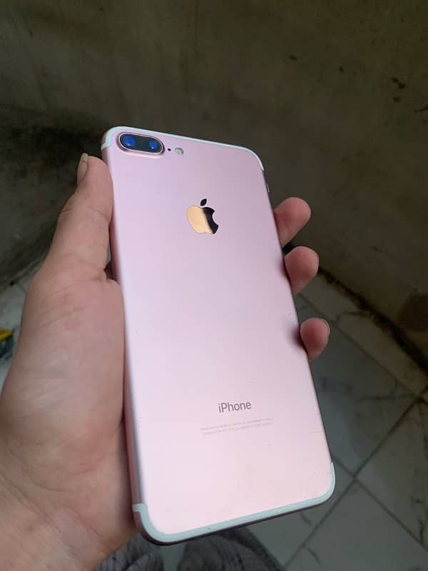 iPhone 7 plus 128gb pta approved 2