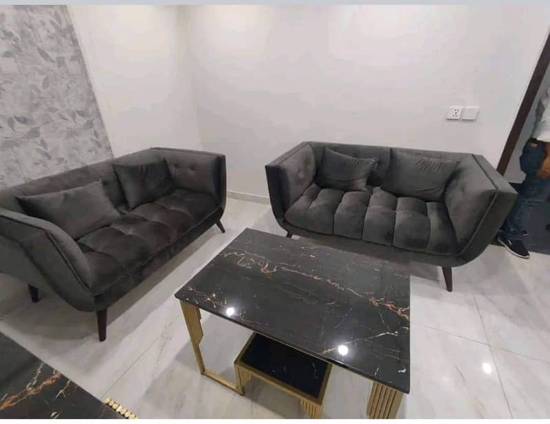 1 Bedroom VIP Full furnish flat per day available in Bahria town Lahore 1