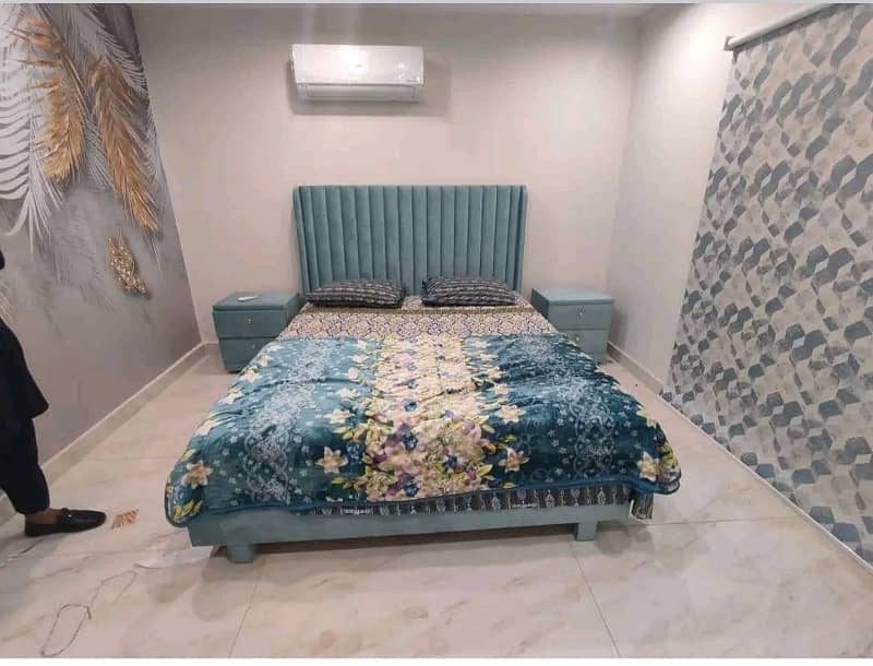 1 Bedroom VIP Full furnish flat per day available in Bahria town Lahore 7