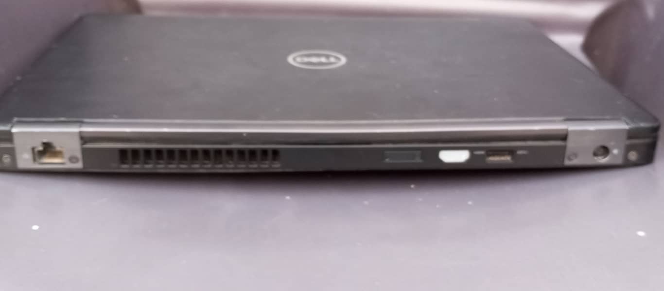 DELL LAPTOP 3