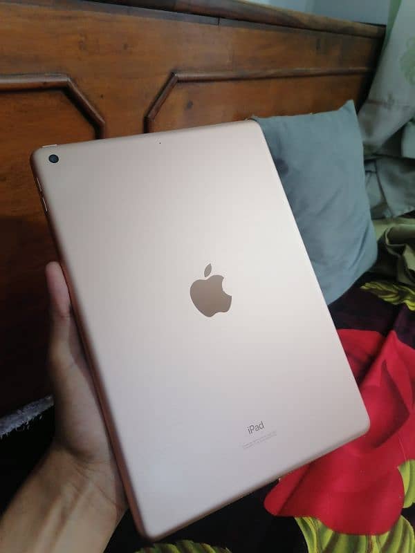 Ipad 8th Generation (Mini 5 Air 3) 2