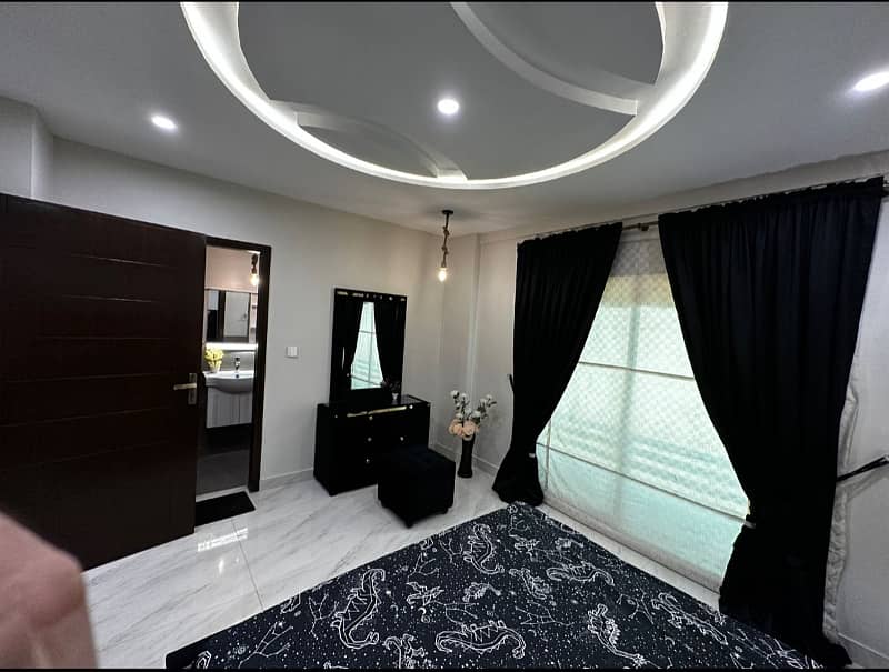 1 Bedroom VIP Full furnish flat per day available in Bahria town Lahore 22