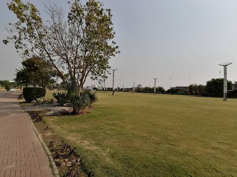 6 Marla Residential Plot In Ghalib Road Of Sialkot Is Available For Sale 3