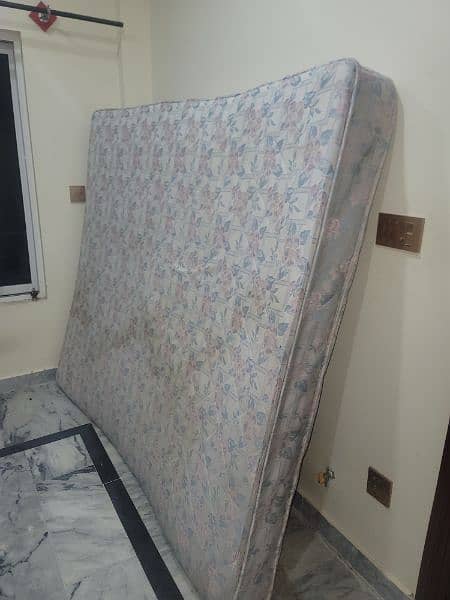 spring mattress 7k fnf with 2 pillows 2