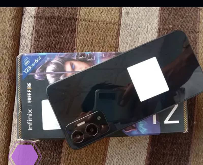 Infinix Hot 12 Complete box with fast charger 12gb RAM 128gb memory 7