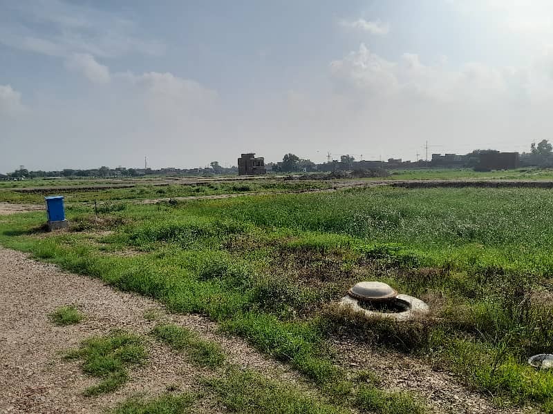 A Spacious Prime Location 5 Marla Residential Plot In Ajwa City 4