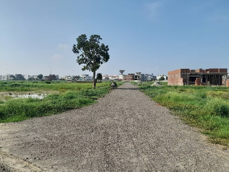 A Spacious Prime Location 5 Marla Residential Plot In Ajwa City 14