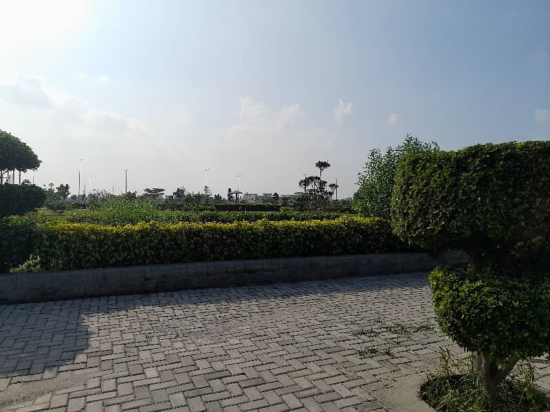 A Spacious Prime Location 5 Marla Residential Plot In Ajwa City 20