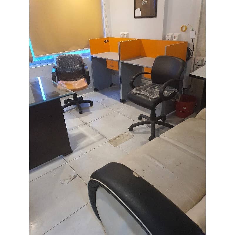 48 PERSON SETTING VIP FULL FURNISHED OFFICE FOR RENT 24&7 TIME 25