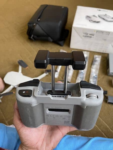 Dji mavic mini 2 
fly more combo 11