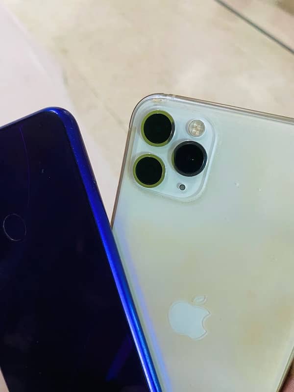 iphone and huawei 2