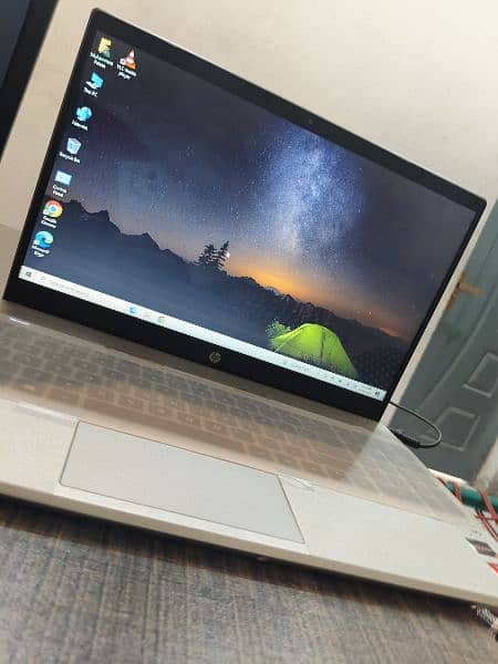 Ryzen 5 HP laptop with touch screen 0