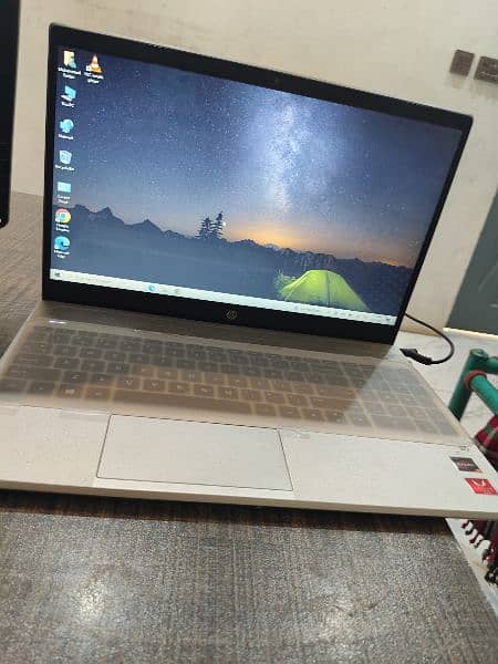 Ryzen 5 HP laptop with touch screen 4