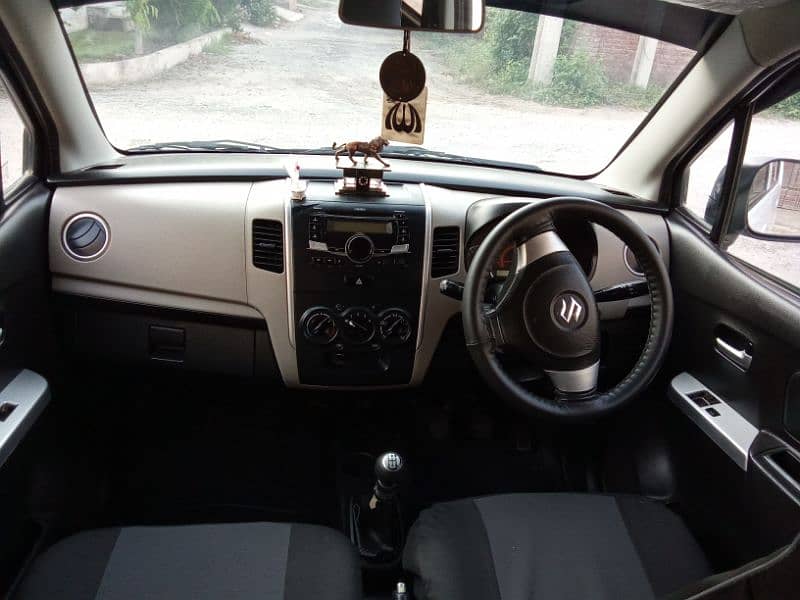 Suzuki Wagon R 2021 14