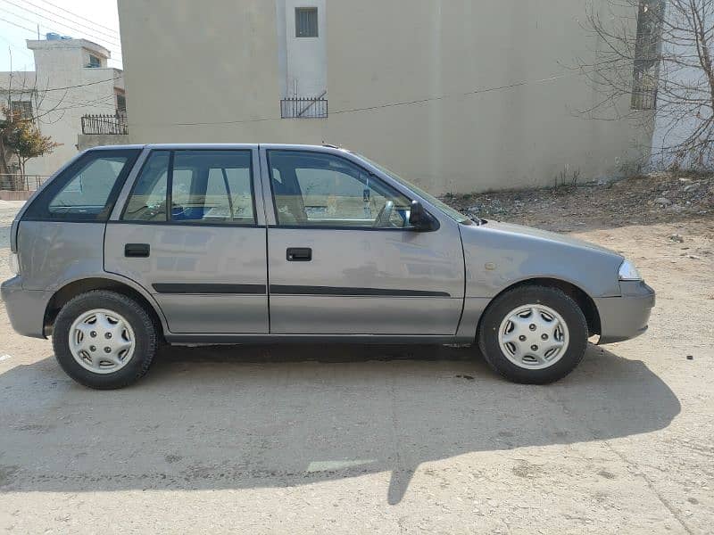 Suzuki Cultus VXR 2015 2