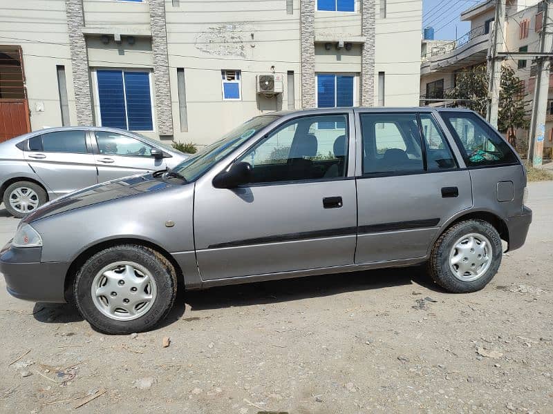 Suzuki Cultus VXR 2015 3