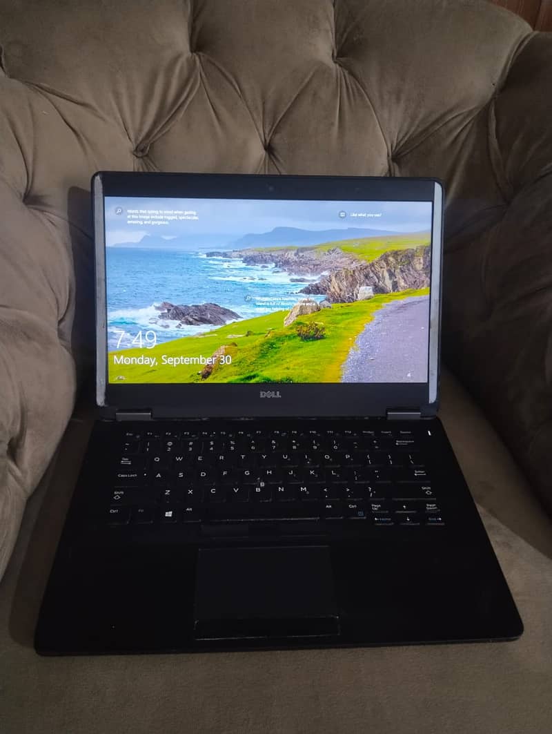 Urgent Selling Dell Latitude E7074 16 GB 500 SSD 10