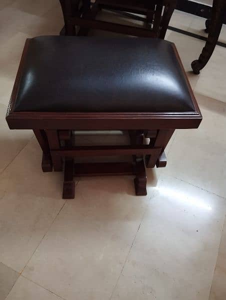 chair. new h use ni ki hai 10