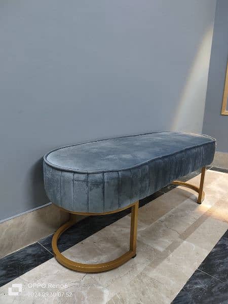 3 seater luxury stool 2