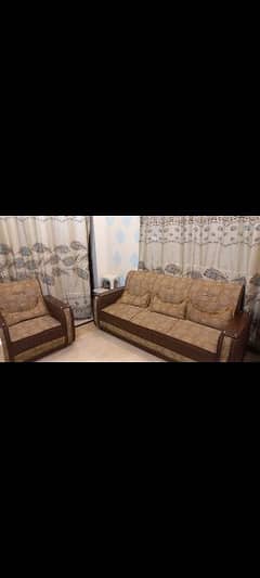 5 seater sofa set 25000,bed set 28000 0