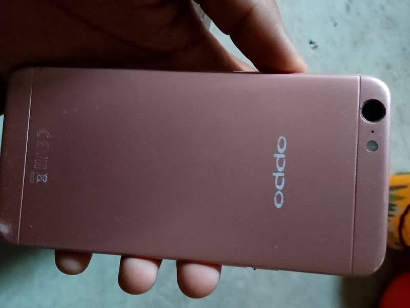 oppo a57 4/64gp 3