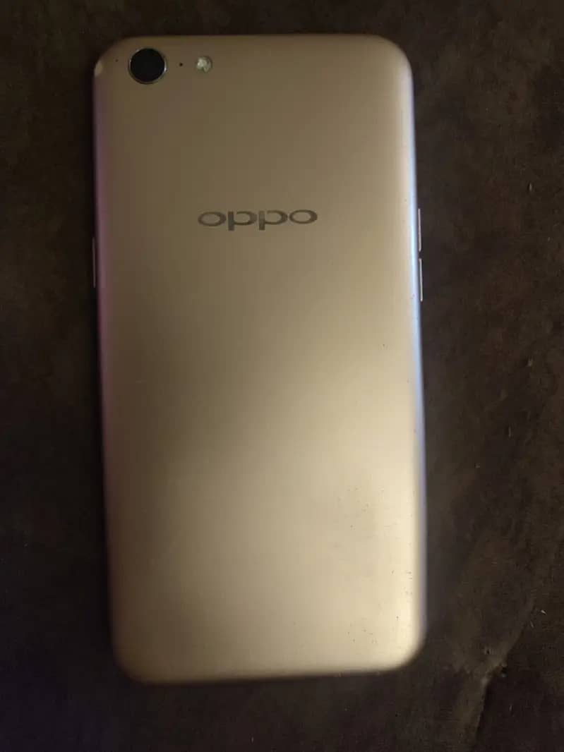 Oppo a71 mobile phone in good condition Official PTA approved 1