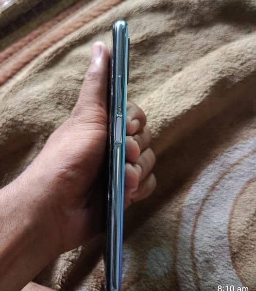 Huawei y9s. ram 6 GB   128 GB 3