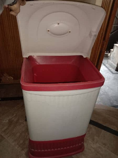 Urgent Sale Washing machine 2