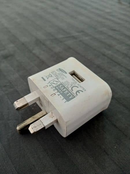 Samsung Mobile Charger in good condition. 0