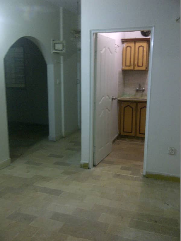 two bed dd apartment for rent in johar 1