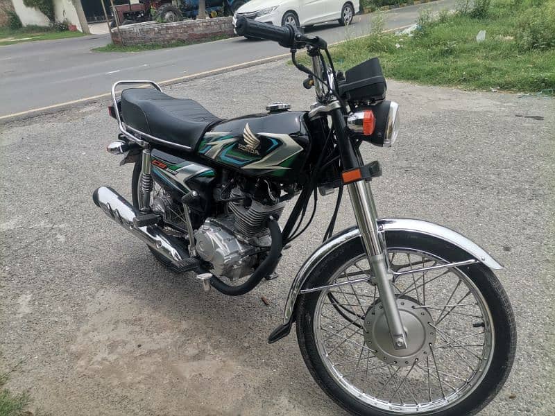 100% Genuine 1st Hand Honda 125 1