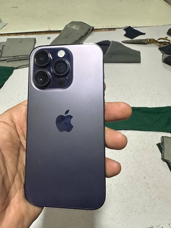 I phone 14 pro hk 3