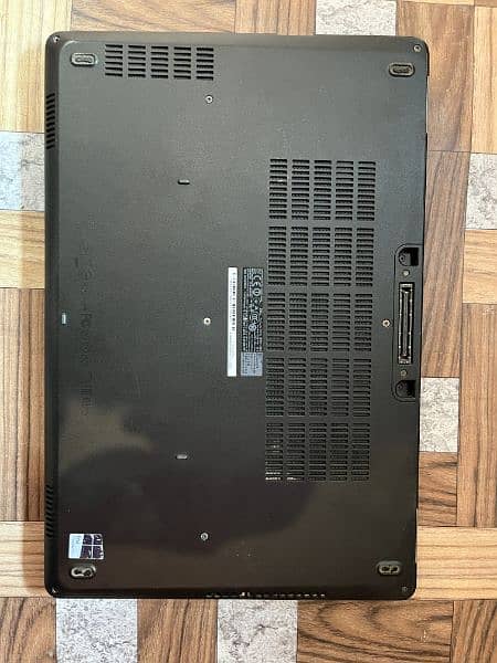 DELL Latitude E5570 For sale 4