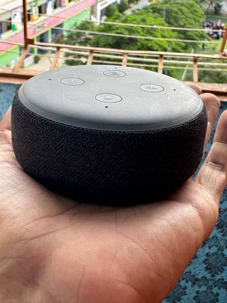 Amazone Alexa Echo Dot 3 speaker 6