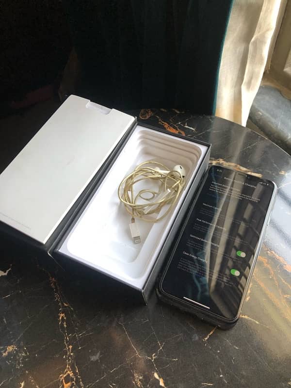 Iphone 11 Pro Max 256GB PTA APPROVED 11