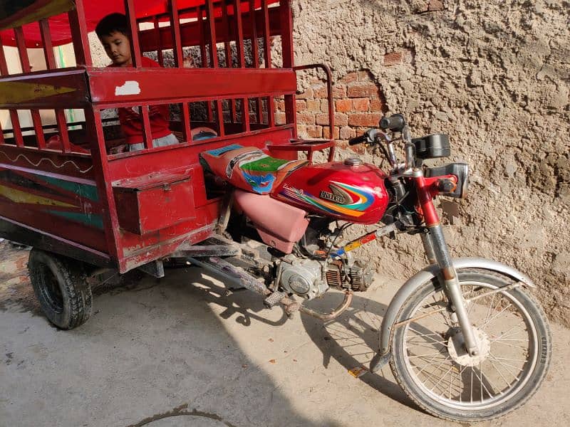 United 100cc loader rickshaw 2