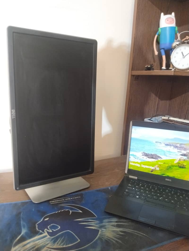 DELL 22" MONITOR URGENT SALE 1