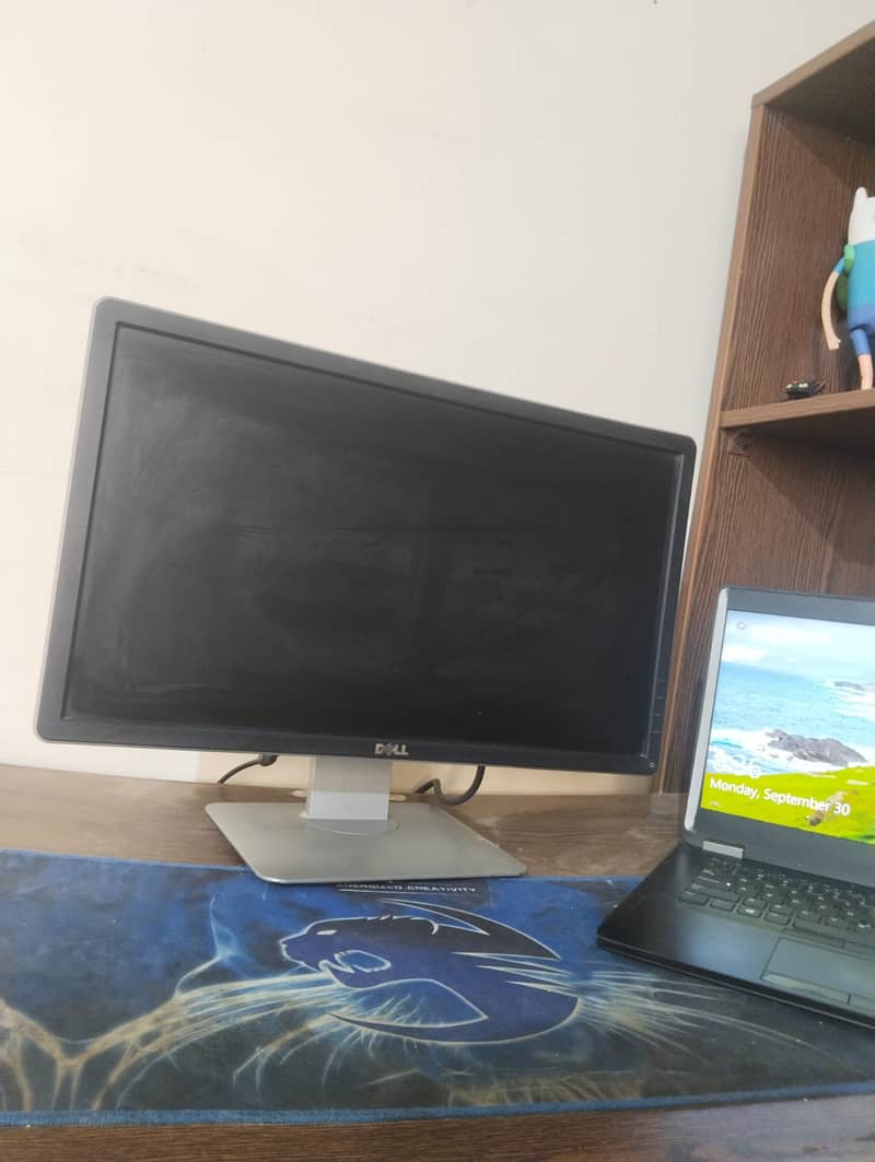 DELL 22" MONITOR URGENT SALE 2