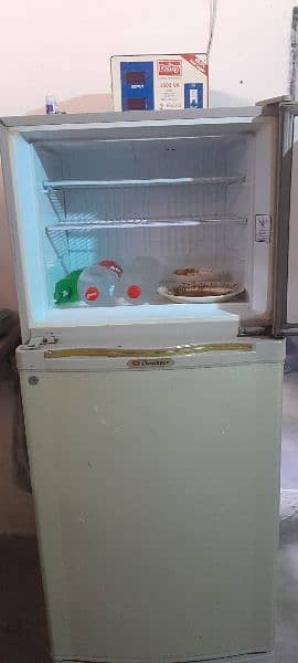 dawlance fridge 1