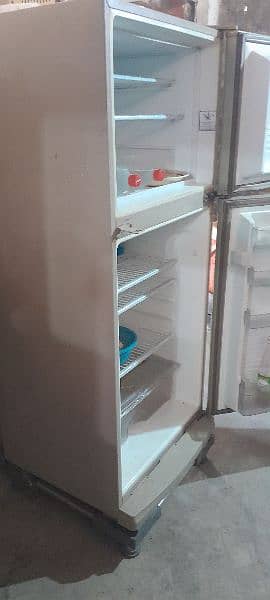 dawlance fridge 4