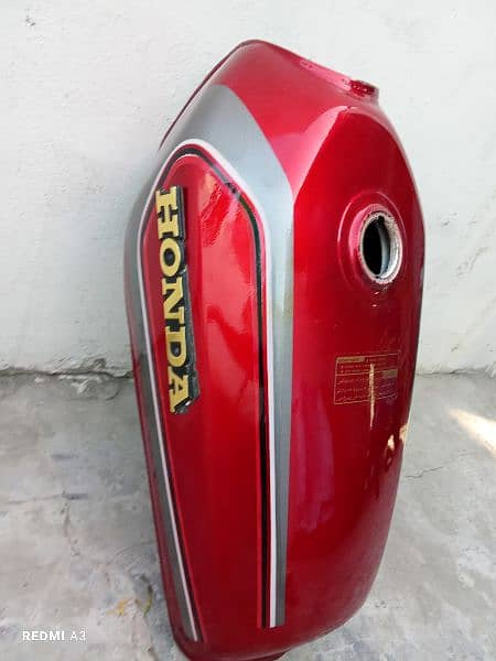 down model fuel tank five star company this is very priumim company 2