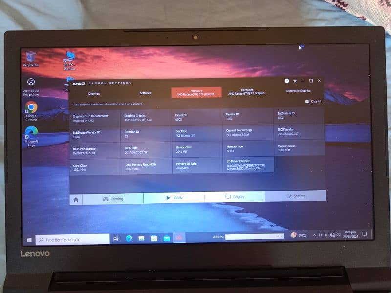 Lenovo v110, AMD E2 9010, AMD Dual Graohics 2GB, 8GB DDR3, 128GB SSD 2