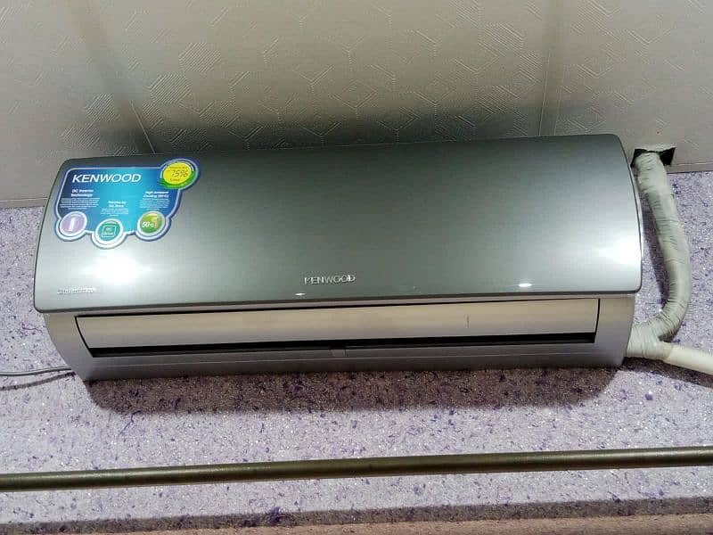 1.5 Ton DC inverter AC 2